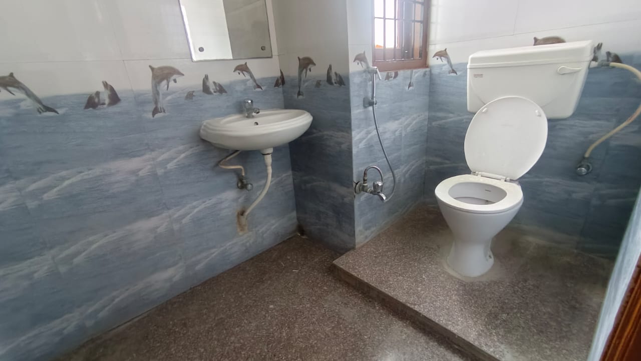 Semi Furnished 3bhk in Rupnagar, Birubari, Guwahati, Assam, India for Rent